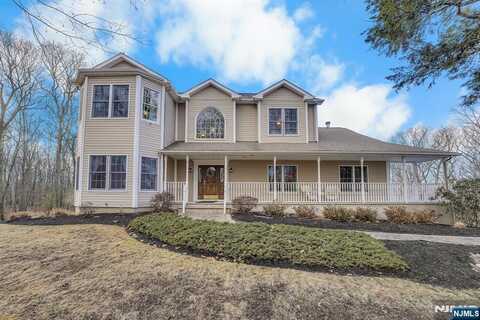 64 Alpine Ridge Road, West Milford, NJ 07480