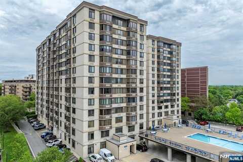 316 Prospect Avenue 4E, Hackensack, NJ 07601