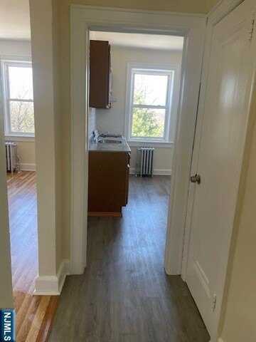 222 Christie Street 3H, Leonia, NJ 07605