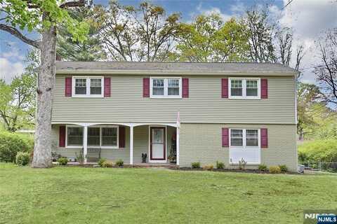 14 Ravine Drive, Woodcliff Lake, NJ 07677