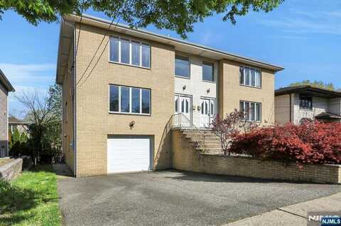 535 Orchard Avenue, Palisades Park, NJ 07650