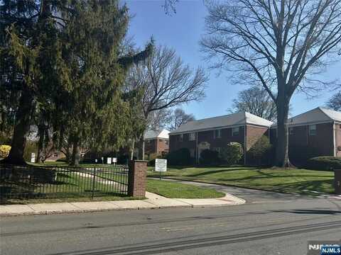 115 E Clinton Avenue 1A, Bergenfield, NJ 07621