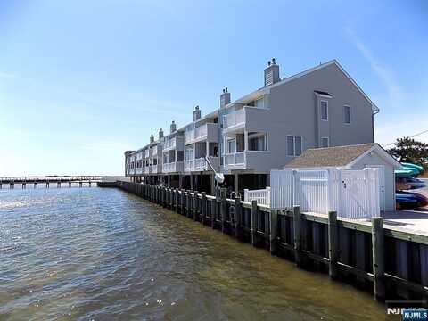 389 Bay Shore Drive 5, Barnegat, NJ 08005