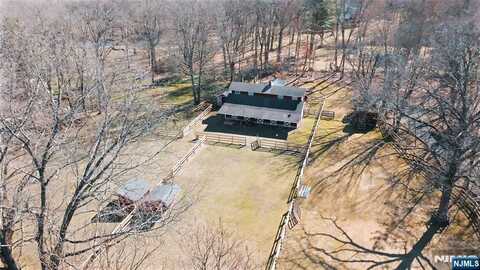 98 E Saddle River Road, Saddle River, NJ 07458