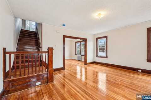 272 Clay Street 2, Hackensack, NJ 07601