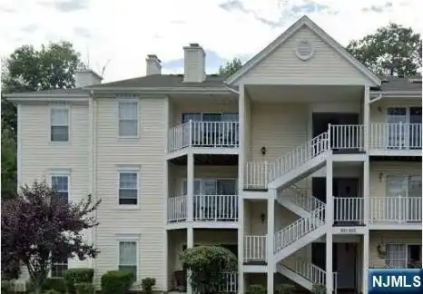 888 Tuliptree Court, Mahwah, NJ 07430