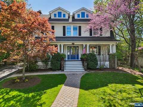 153 Hope Street, Ridgewood, NJ 07450