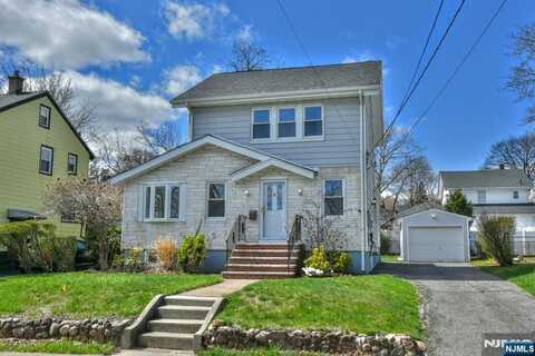 1172 Katherine Street, Teaneck, NJ 07666