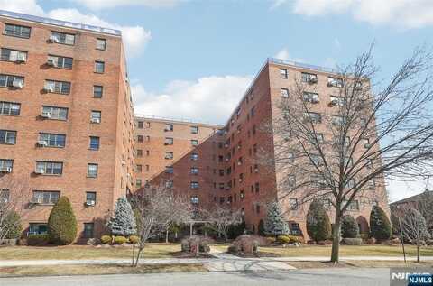 208 Anderson Street S2A, Hackensack, NJ 07601