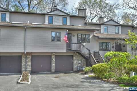 9 Peach Hill Court, Ramsey, NJ 07446