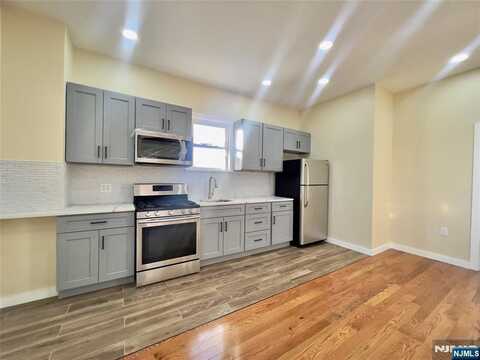 567 67th Street 2, West New York, NJ 07093