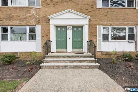 172 Evergreen Road 22A, Edison, NJ 08837