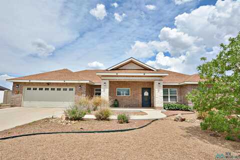 1219 Oakwood Circle, Portales, NM 88130