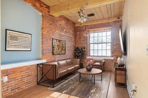335 Cypress Street, Manchester, NH 03103