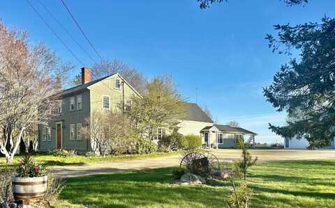 90 Ridge Road, New Durham, NH 03855