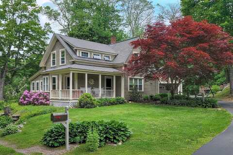 4 James City Road, Deerfield, NH 03037