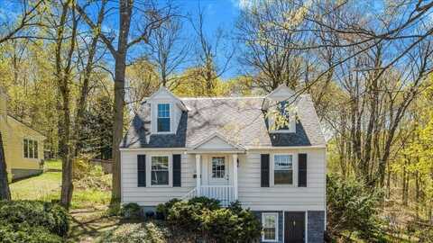 221 Grandview Street, Bennington, VT 05201