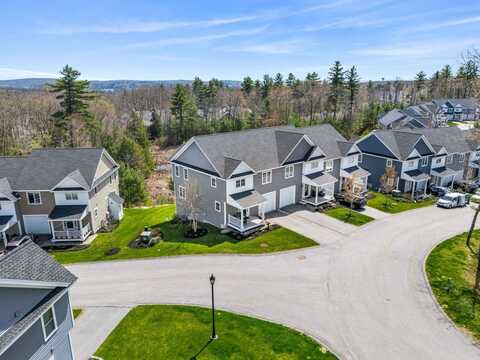 239 Knollwood Way, Manchester, NH 03102