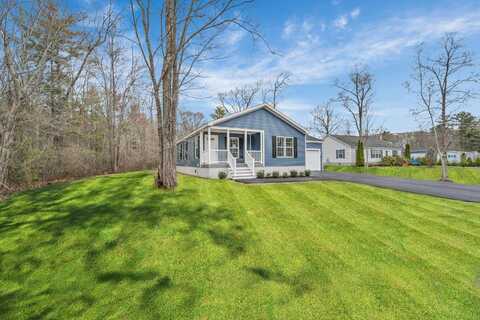 35 Adams Avenue, Seabrook, NH 03874