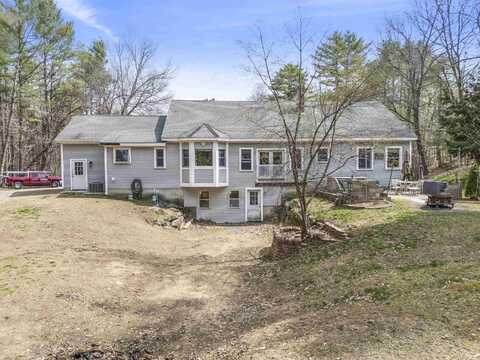 246 Lee Hook Road, Lee, NH 03861