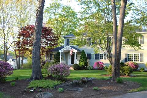 45 Tidewater Farm Road, Greenland, NH 03840