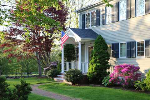 45 Tidewater Farm Road, Greenland, NH 03840