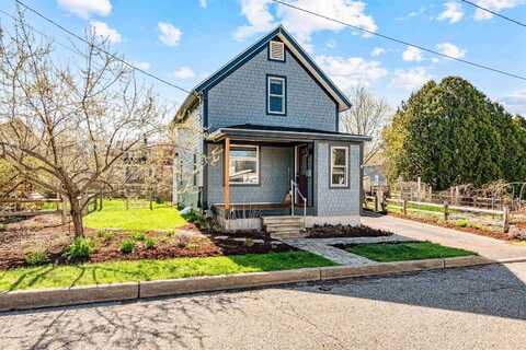 7 Niquette Court, Winooski, VT 05404