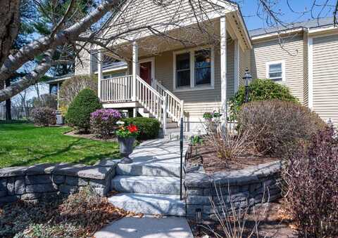 7 Kittanset Road, Bedford, NH 03110