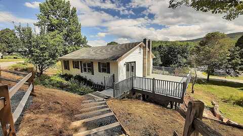 130 Pleasant Street, Cavendish, VT 05142