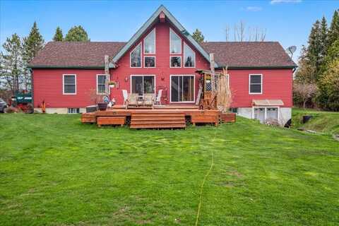 53 Moccasin Avenue, Grand Isle, VT 05458