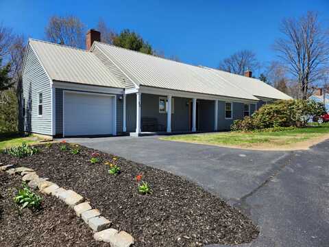20 Oak Drive, Belmont, NH 03220