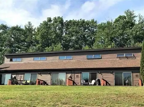 576 Francestown Road, Bennington, NH 03442