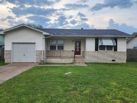 1426 Park Heights Street, Miami, OK 74354