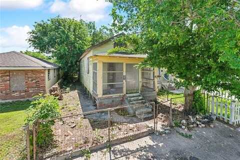 625 FORSTALL Street, New Orleans, LA 70117