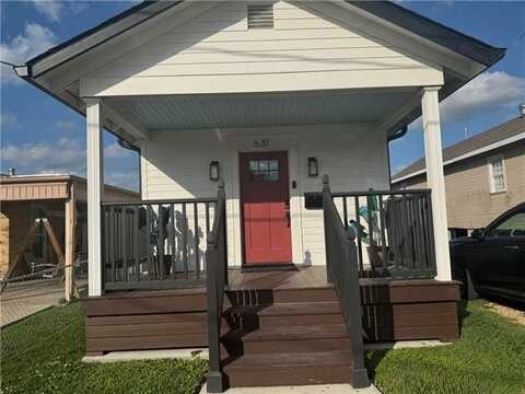 631 CHALMETTE Street, Harvey, LA 70058
