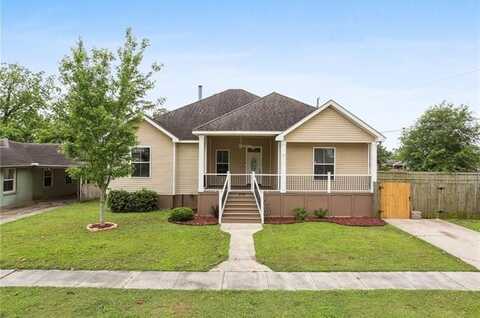 204 DOERR Drive, Arabi, LA 70032
