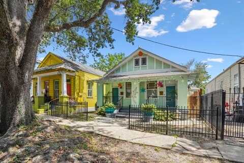 2923 BANKS Street, New Orleans, LA 70119