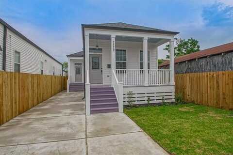 2522 EAGLE Street, New Orleans, LA 70118