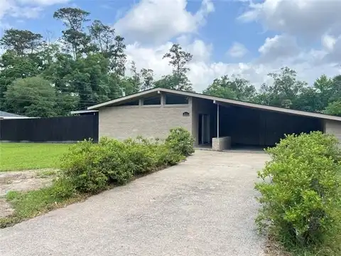 306 E 8TH Avenue, Covington, LA 70433