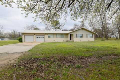 417717 E 1145 Road, Eufaula, OK 74432