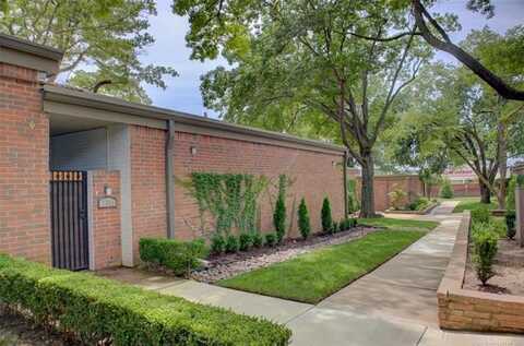 2411 E 72nd Place, Tulsa, OK 74136