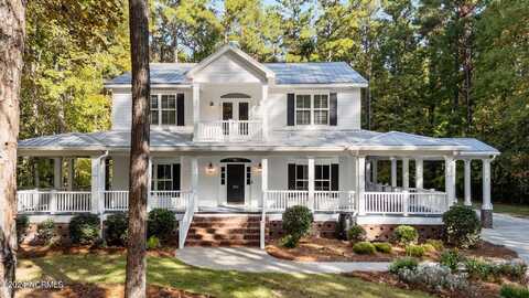 7 Bullens Creek Drive, New Bern, NC 28562