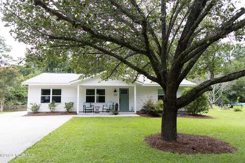 120 Bogue Sound Drive, Newport, NC 28570