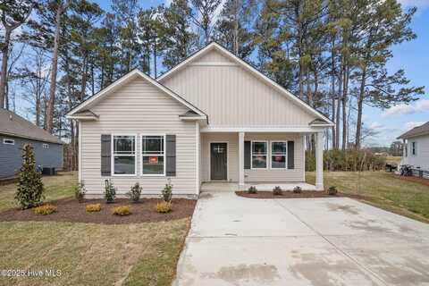 318 Camp Creek Drive, Oriental, NC 28571