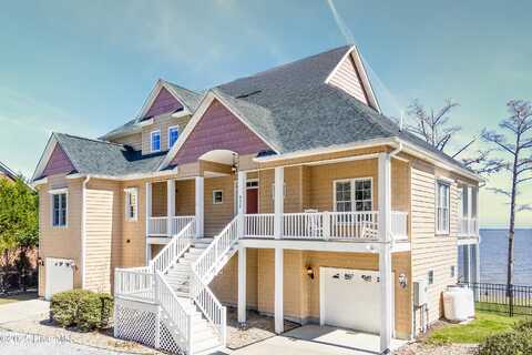 935 Stately Pines Road, New Bern, NC 28560