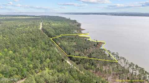 3411 Upper Neck Road, Bayboro, NC 28515