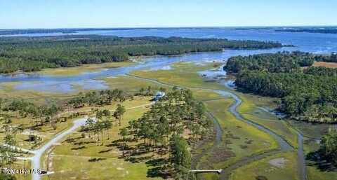 220 Settlement Lane, Newport, NC 28570