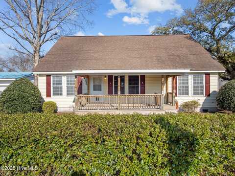 108 Chatham Street, Newport, NC 28570