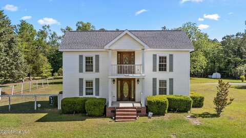 5600 River Road, Vanceboro, NC 28586