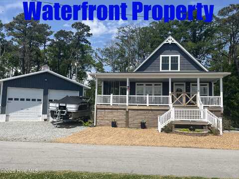 215 River Road, Arapahoe, NC 28510